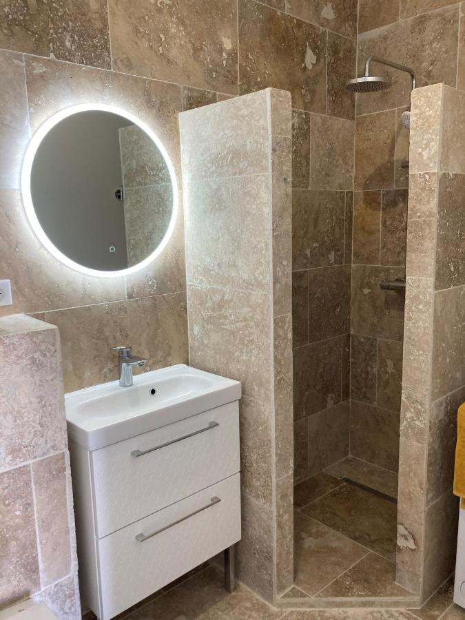Charmant Studio Dans Villa - Parking - Jardin La Seyne-sur-Mer Eksteriør bilde